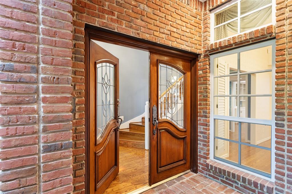 7 Queensview Court