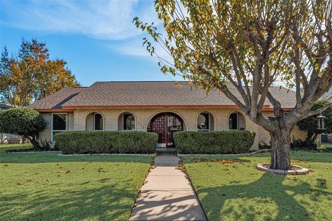 2112 Plymouth Rock Drive Richardson TX 75081