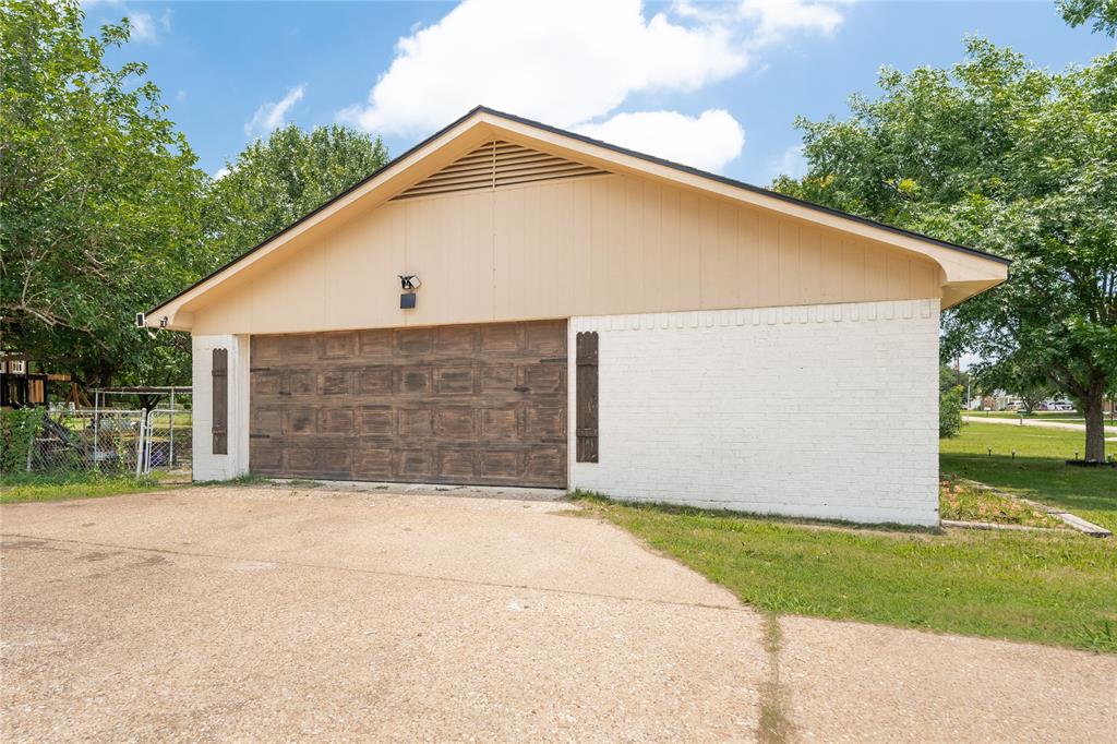 Rabago M - Residential