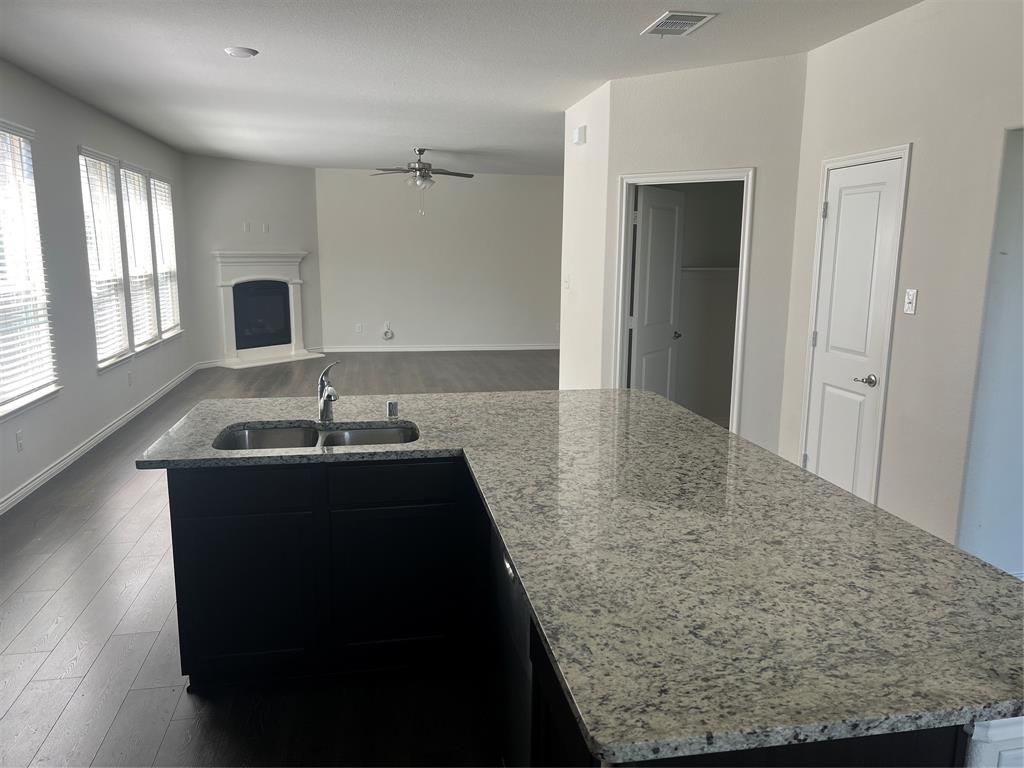 Weston Ridge Ph I - Residential Lease