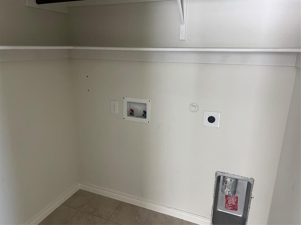 Weston Ridge Ph I - Residential Lease