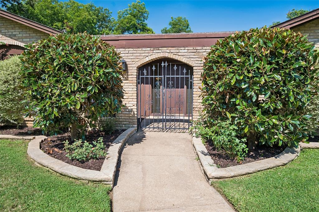 1204 Springwood Court