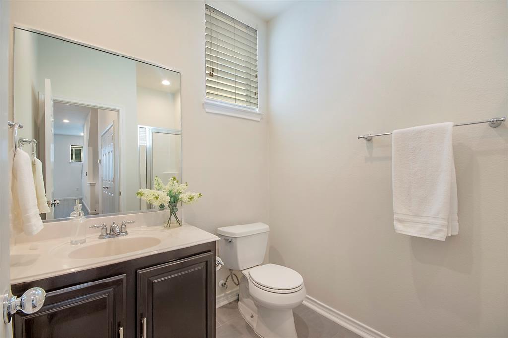 Charleston Square - Residential