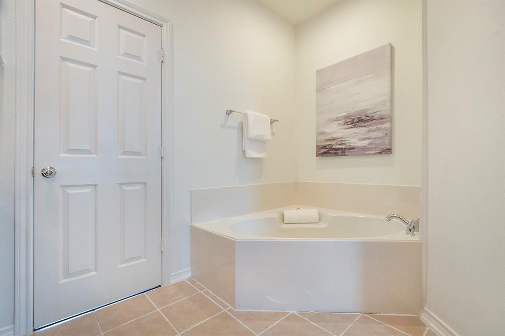 Charleston Square - Residential