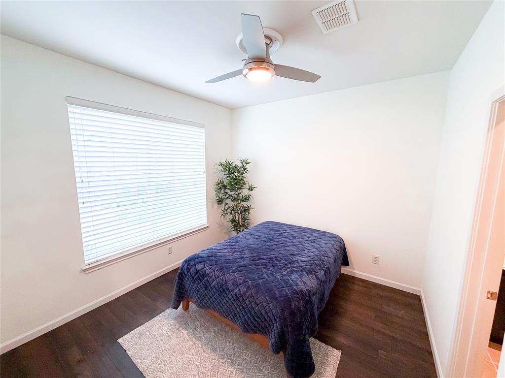 4121 Mckinney 30