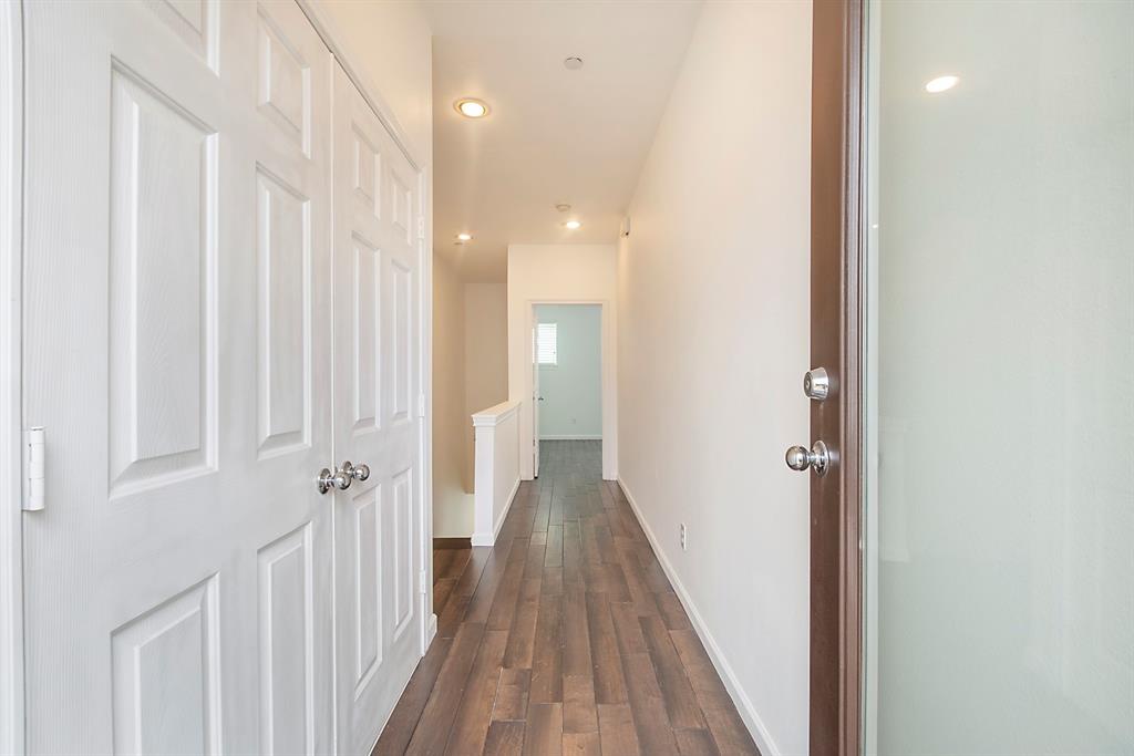 Charleston Square - Residential