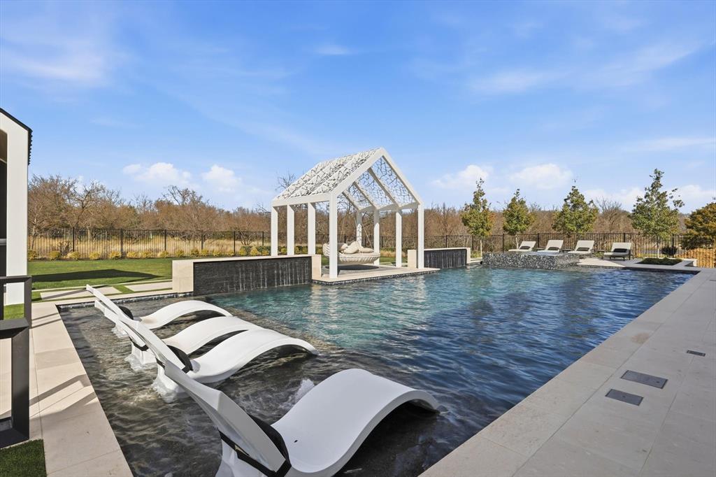 Windsor Springs - Residential