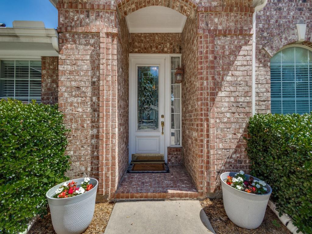 1904 Honey Mesquite Lane