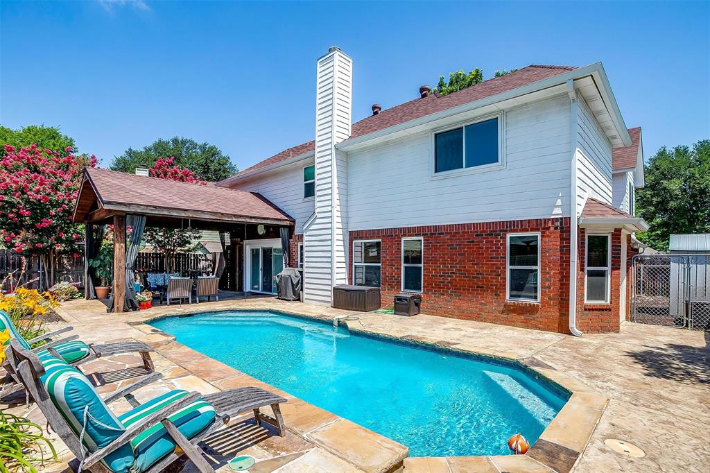 609 Huntington Court