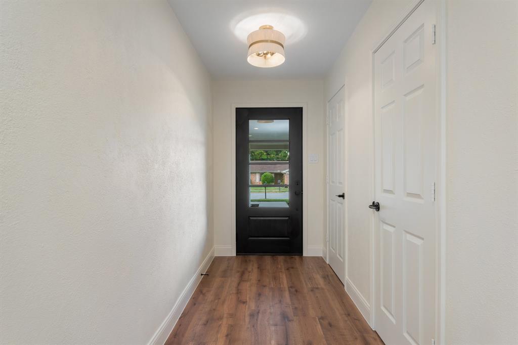 2212 Mountainview Drive