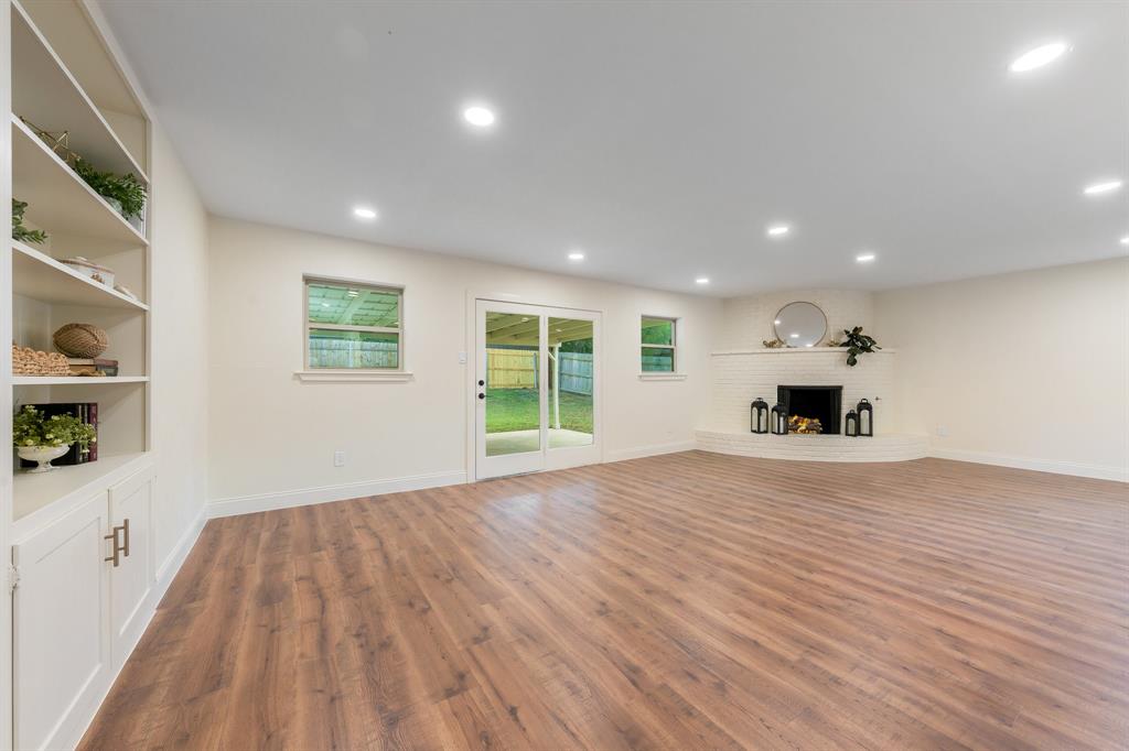 2212 Mountainview Drive