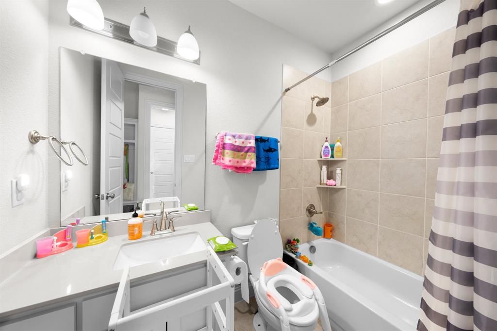 The Grove Ph 1 - Residential