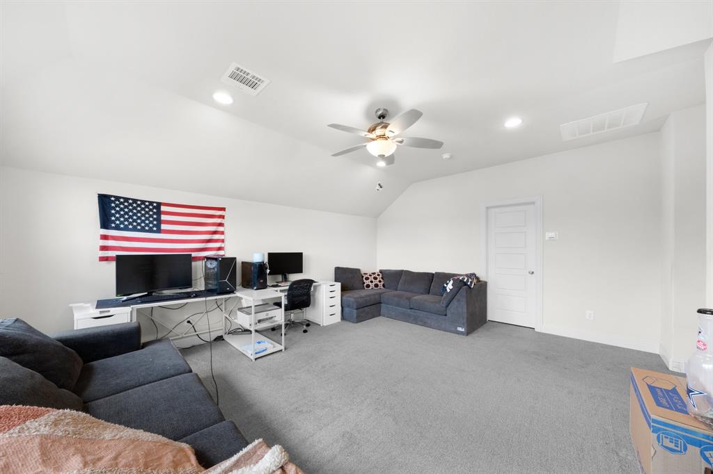 The Grove Ph 1 - Residential