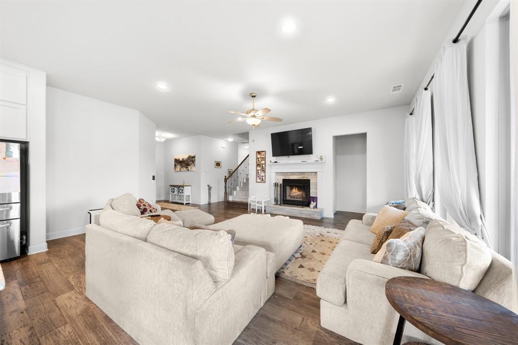 The Grove Ph 1 - Residential