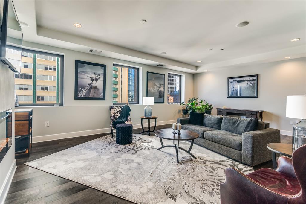 1505 Elm Street Condo - Residential