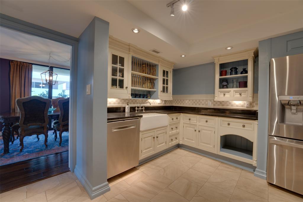 Beverly On Turtle Creek - Residential