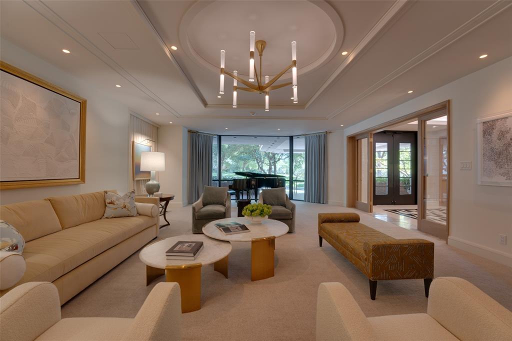 Beverly On Turtle Creek - Residential