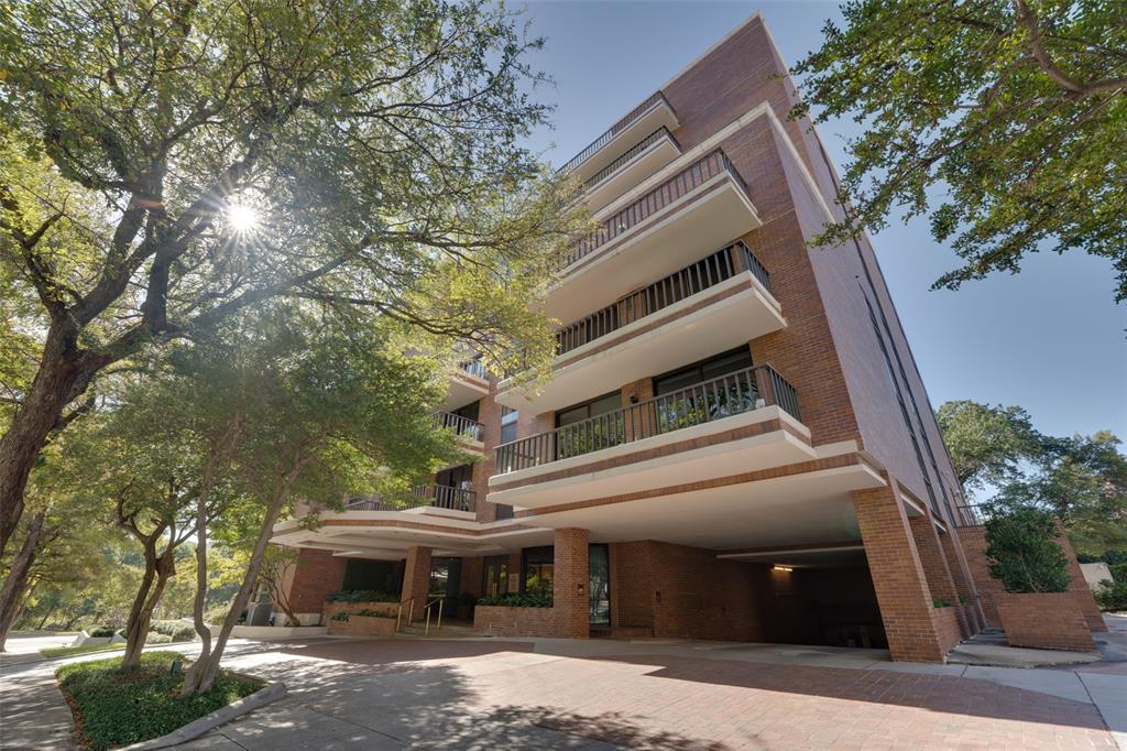 Beverly On Turtle Creek - Residential