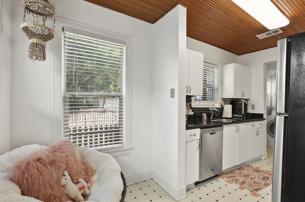 Delmar Heights - Residential Lease