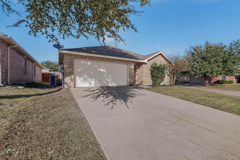 Heritage East A 01 - Residential Lease