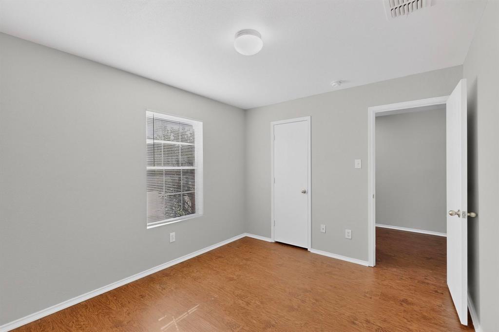 Heritage East A 01 - Residential Lease