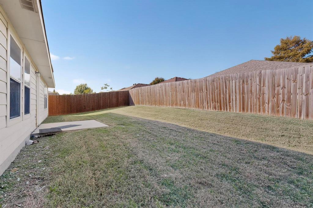 Heritage East A 01 - Residential Lease