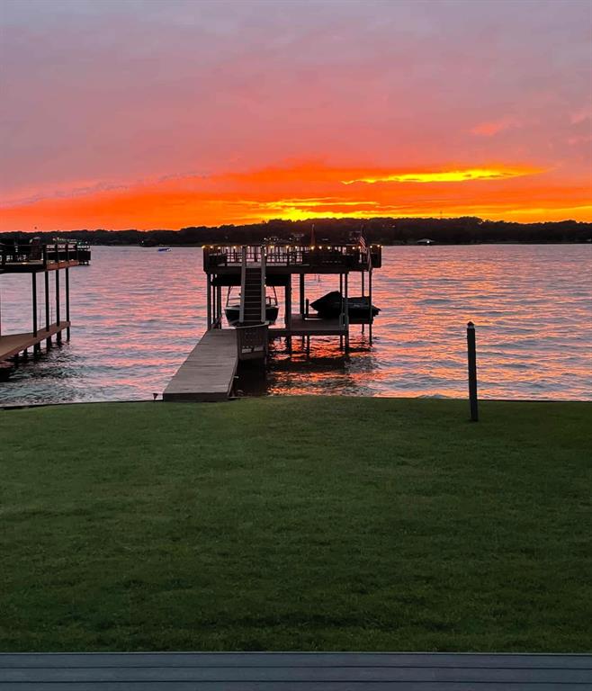 Point La Vista - Residential