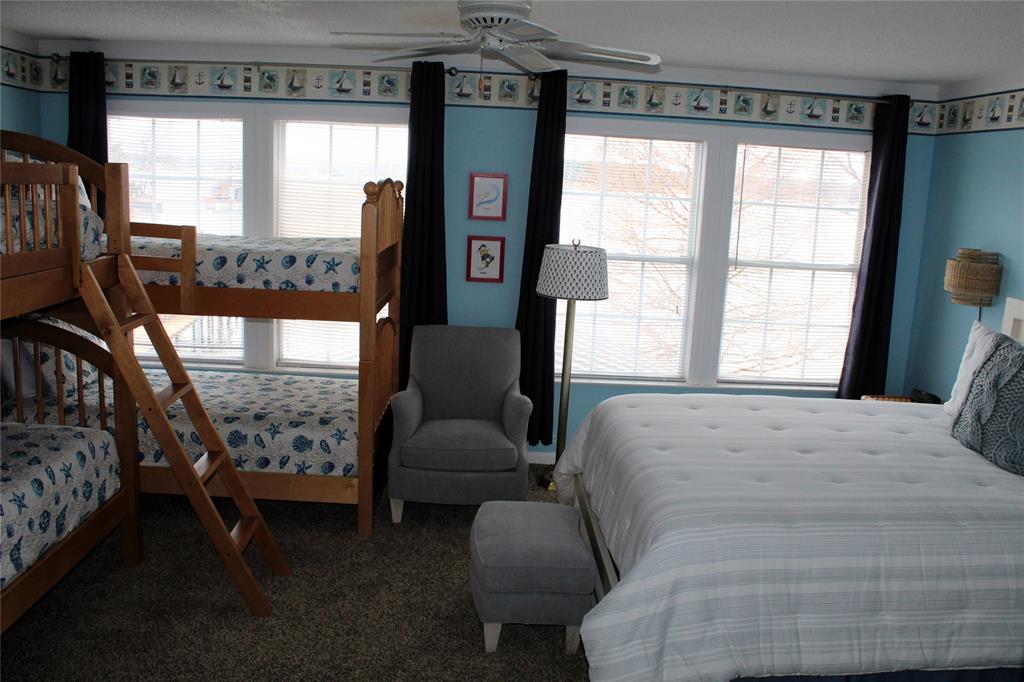 Point La Vista - Residential