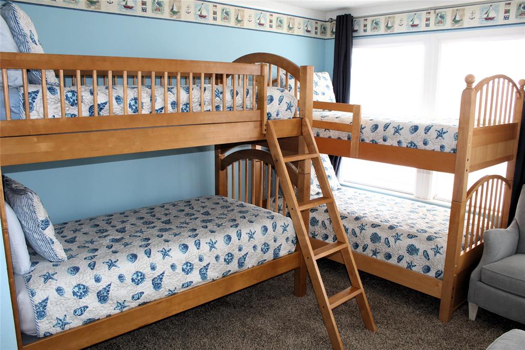 Point La Vista - Residential