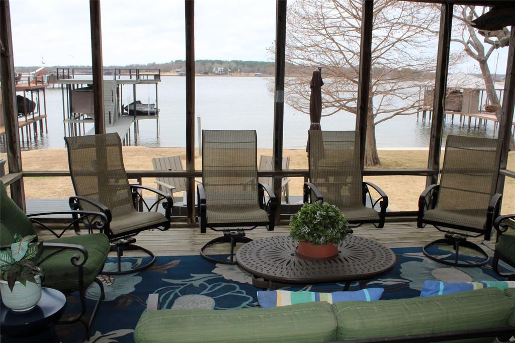 Point La Vista - Residential