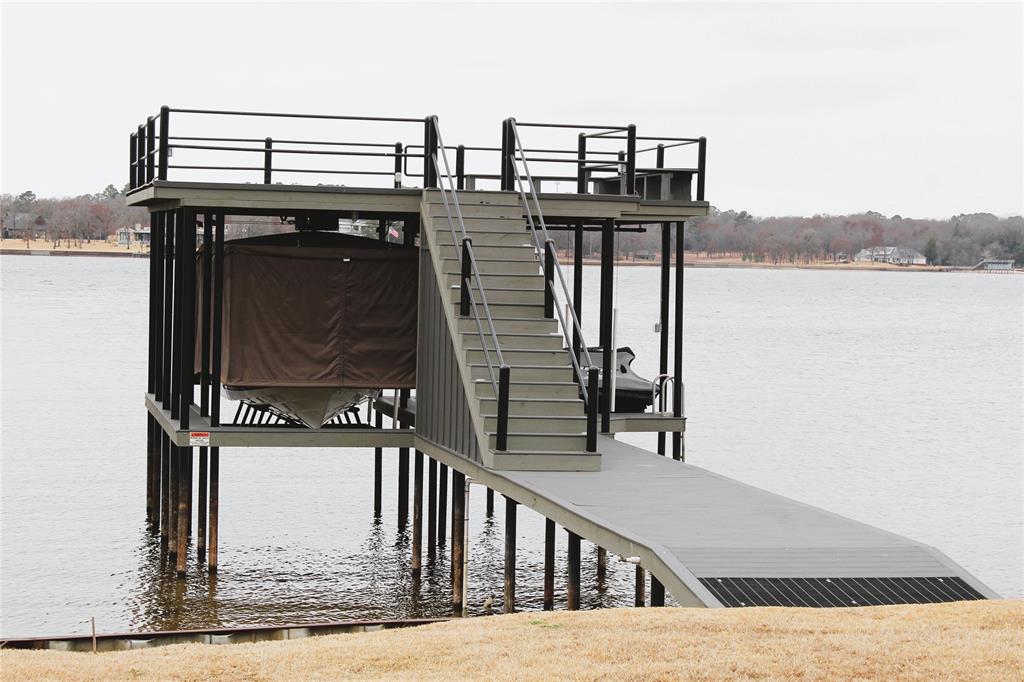 Point La Vista - Residential