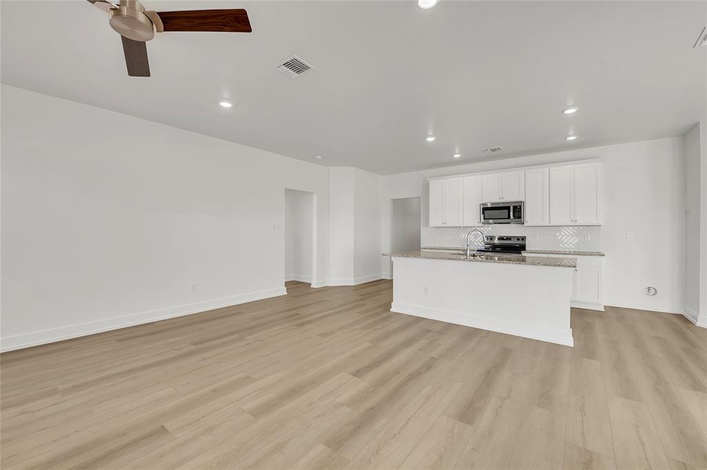 11401 Patera Street