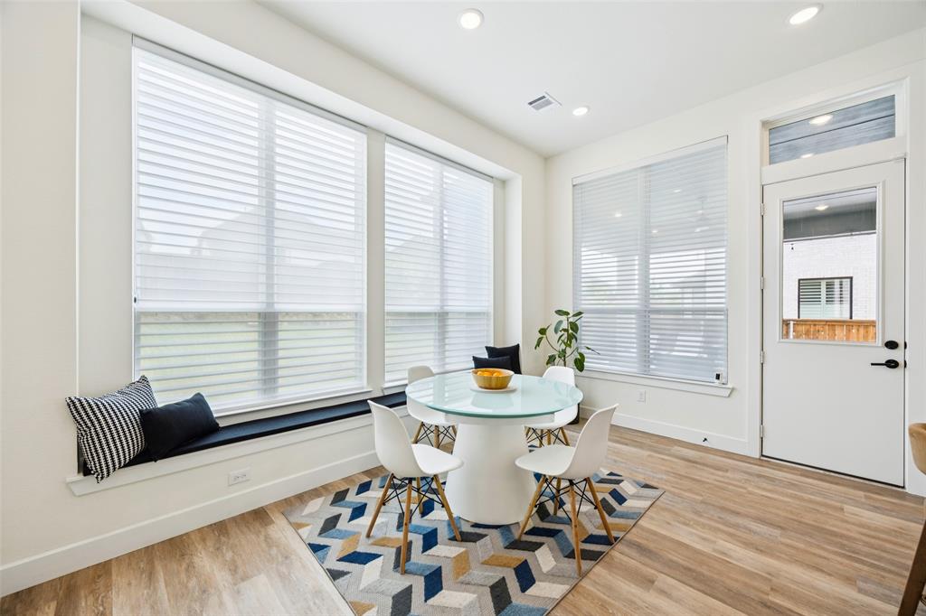 Mustang Lakes Ph Six - Residential