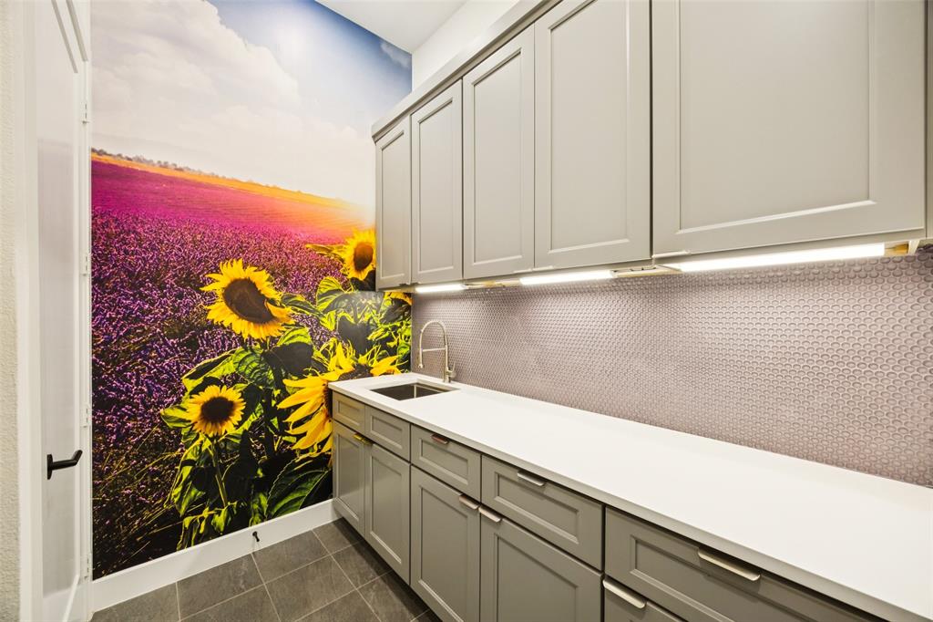 Mustang Lakes Ph Six - Residential