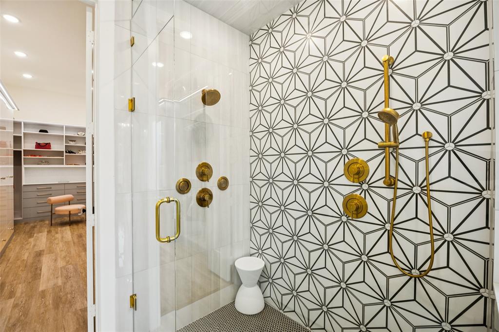 Mustang Lakes Ph Six - Residential