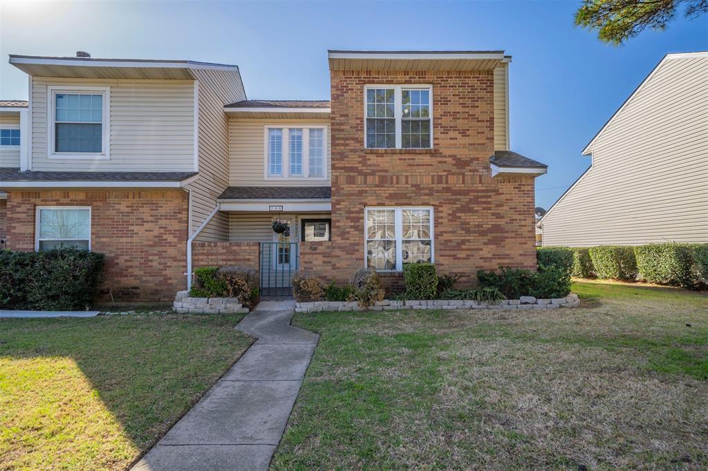 708 Creekwood Drive