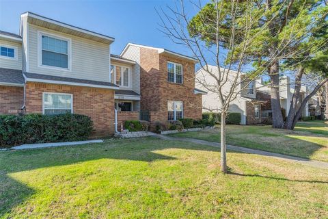 708 Creekwood Drive Lewisville TX 75067