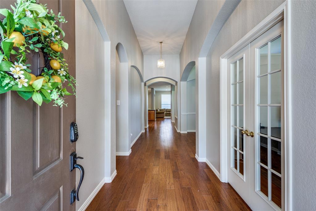 5628 Vineyard Lane
