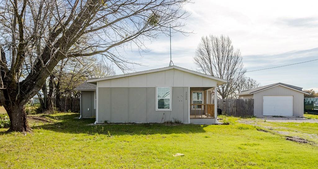 2225 S Bridgefarmer Road