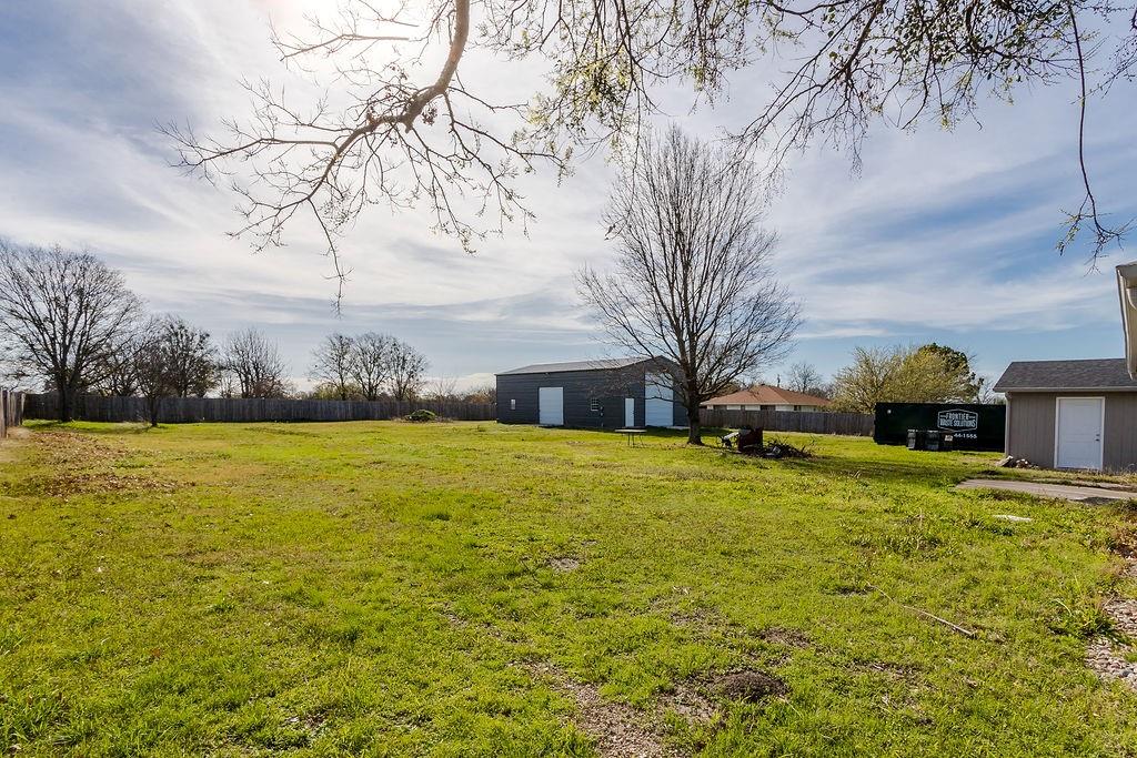 2225 S Bridgefarmer Road