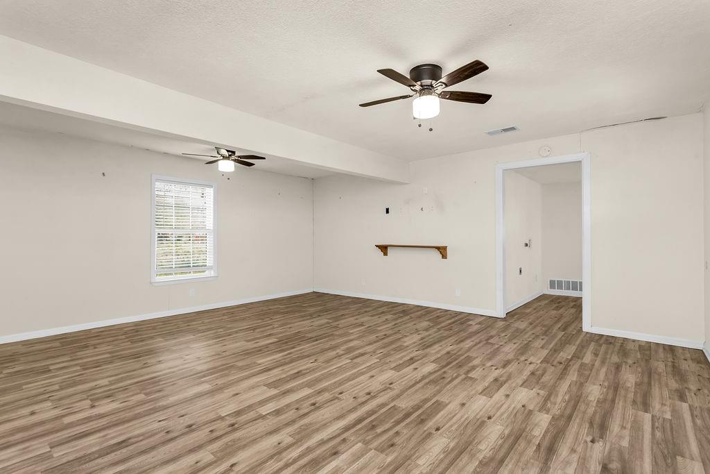 E M Jones Surv Abs #495 - Residential