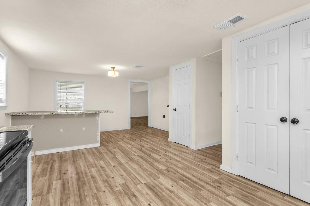 E M Jones Surv Abs #495 - Residential