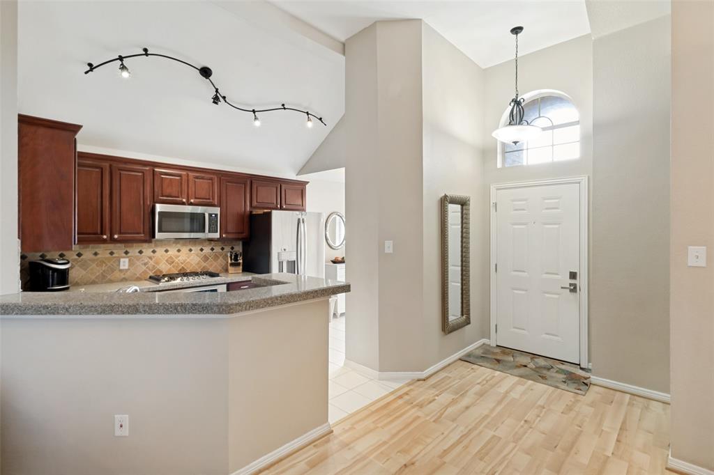 4038 Midrose Trail