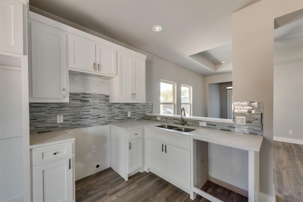 Heritage Square 02 - Residential