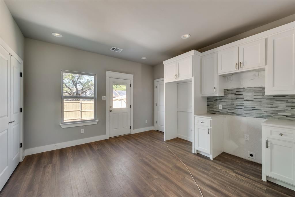 Heritage Square 02 - Residential