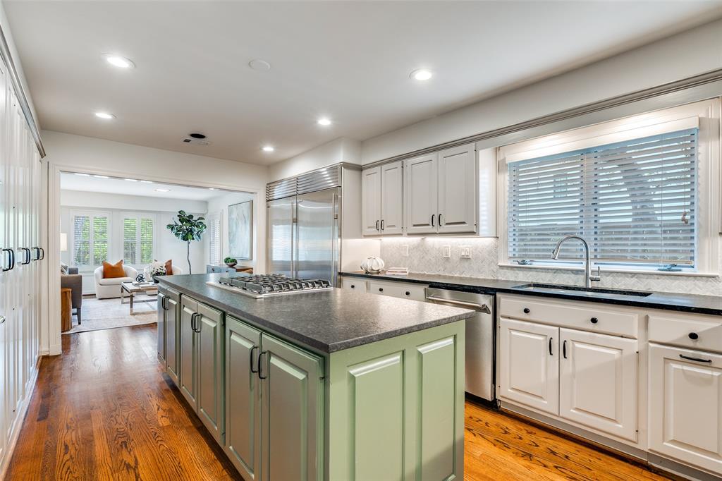 University Highlands - Residential