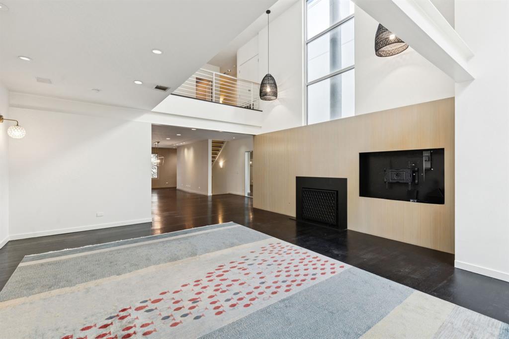 3315 Miro Place