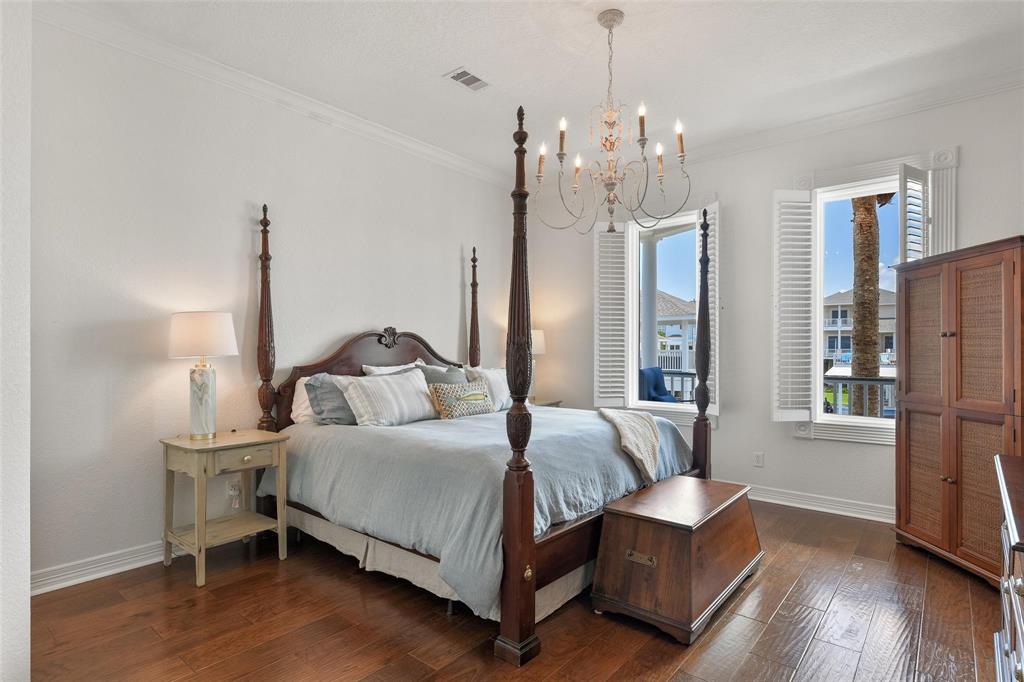 Pirates Cove - Residential