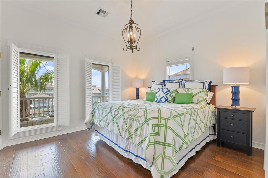 Pirates Cove - Residential