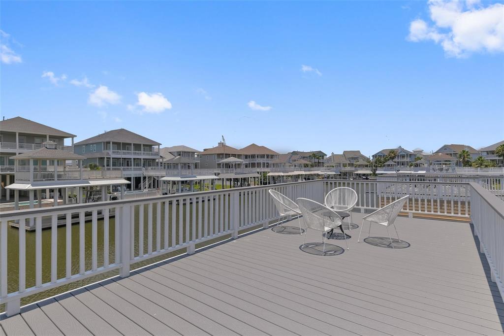 Pirates Cove - Residential